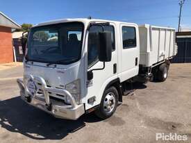 2014 Isuzu NPR300 - picture0' - Click to enlarge