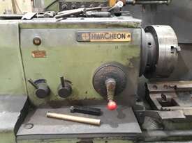 Hwacheon Centre lathe - picture0' - Click to enlarge