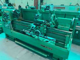 Yunnan toolroom lathe - picture0' - Click to enlarge