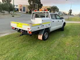 Ute Ford Ranger Dual Cab 4x4 3.2L Auto Tray Back SN1489 1HWP659 - picture2' - Click to enlarge