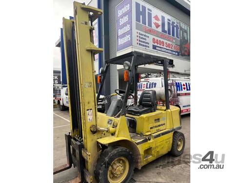 2.0 tonne Mitsubishi Counterbalance Forklift For Sale 