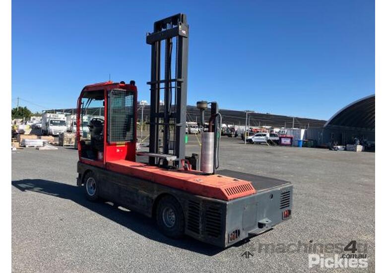 Used hubtex 2014 Hubtex Side Loader Forklift in , Listed on Machines4u