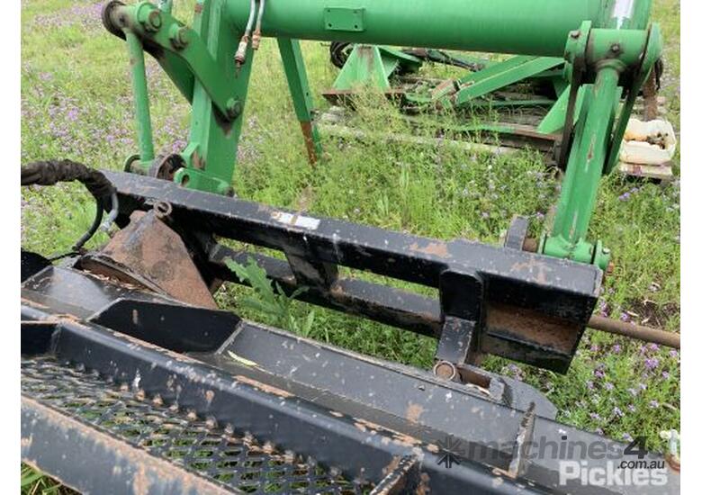 Used McCormick MC 180 front end loader attachment with silage blade For ...