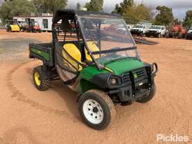 John Deere 855 DSL XUV 4x4 Yard Buggy - picture0' - Click to enlarge