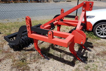 FARMTECH CZ-5-M CHISEL PLOUGH + PACKER ROLLER (5 TINE, 1.5M)