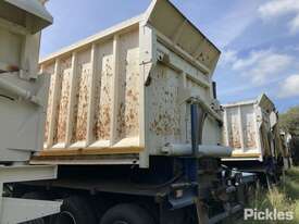 Unbranded Tri Axle Side Tipper - picture2' - Click to enlarge