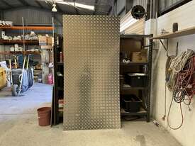 Unused Sheet of Aluminium Checker Plate - picture0' - Click to enlarge