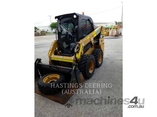 CAT 226D Skid Steer Loaders