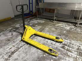 Pallet Jack - picture0' - Click to enlarge