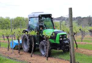 DEUTZ FAHR Agroplus F430 GS - Specialist Range - Front Hitch/PTO - Tractor Only - *0.99% Finance !!