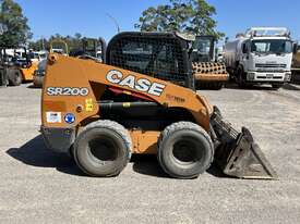 2018 Case SR200 Skid Steer Loader - picture0' - Click to enlarge