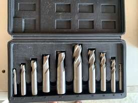 Milling Machine End Mills - picture0' - Click to enlarge