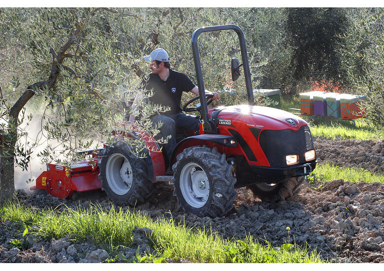 caption 4WD Tractor - 26hpTIGRE 3800 - Reduced Fuel Consumption!