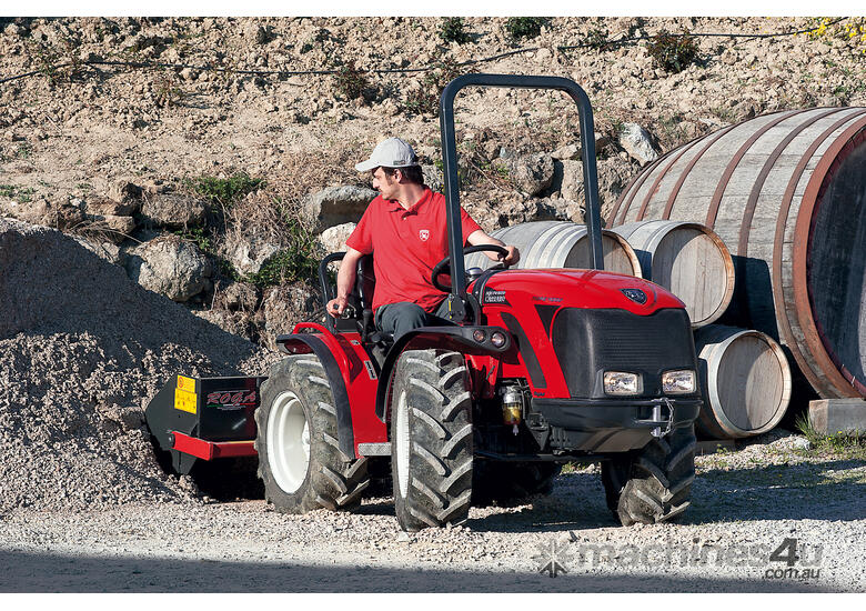 caption 4WD Tractor - 26hpTIGRE 3800 - Reduced Fuel Consumption!