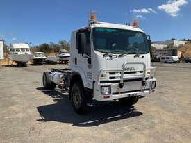 2008 Isuzu FTS 800 Cab Chassis - picture0' - Click to enlarge