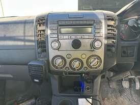 2011 Mazda BT-50 XT (4x4) - picture1' - Click to enlarge