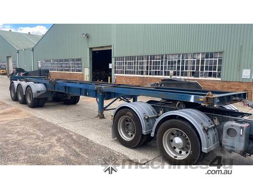 Advance Trailers TRI Axle