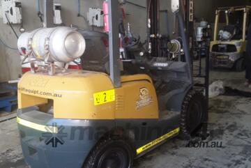 2.5T TCM LPG FORKLIFT | UNIT 026