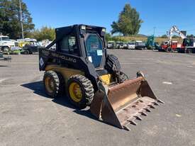 New Holland LX665 Loader (Skid Steer) - picture0' - Click to enlarge