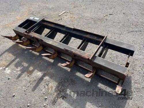 Himac Skid Steer Ripper Set - 1.9mW