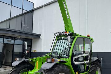 Merlo Telehandler: Turbofamer 35.7-115EE Medium capacity 3.5 tons capacity 6.5m lift height