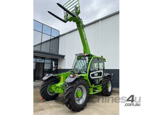 Merlo Telehandler: Turbofamer 35.7-115EE Medium capacity 3.5 tons capacity 6.5m lift height