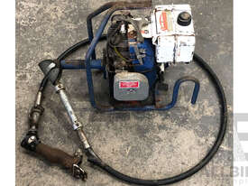 Sunbeam Shearing Plant Two Stroke Petrol Motor with Handpiece - picture0' - Click to enlarge