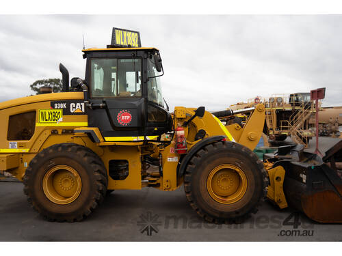 caption 2012 Caterpillar 930K Wheel Loader inc Bucket, Hitch & Fire Supression