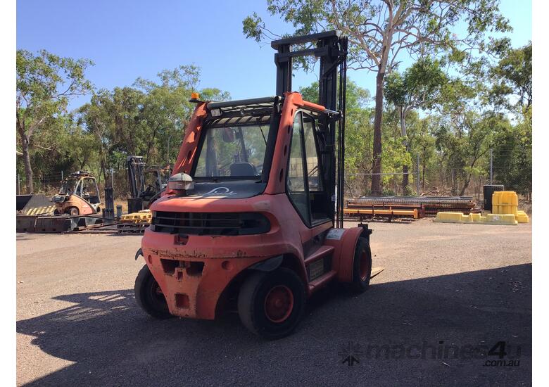 caption Linde 8T Diesel Forklift - Pre-loved treasure