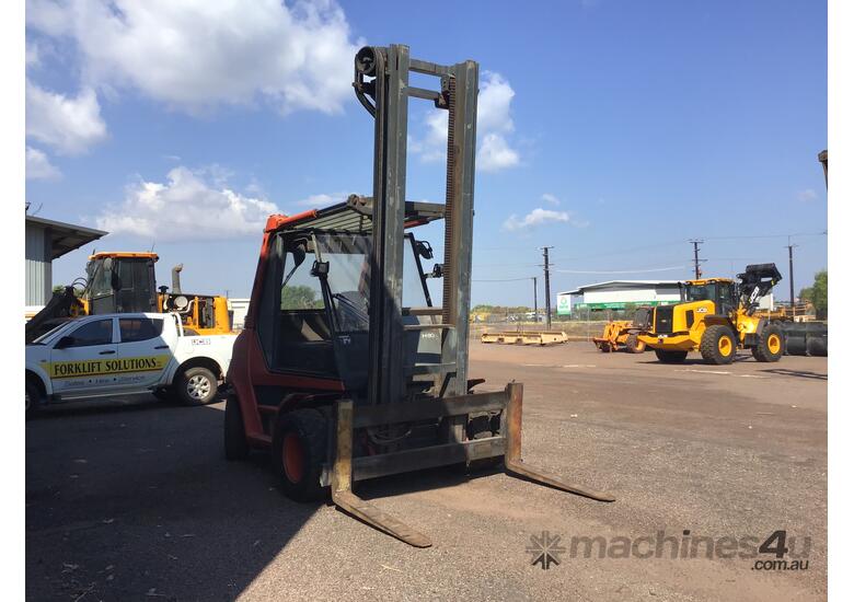 caption Linde 8T Diesel Forklift - Pre-loved treasure