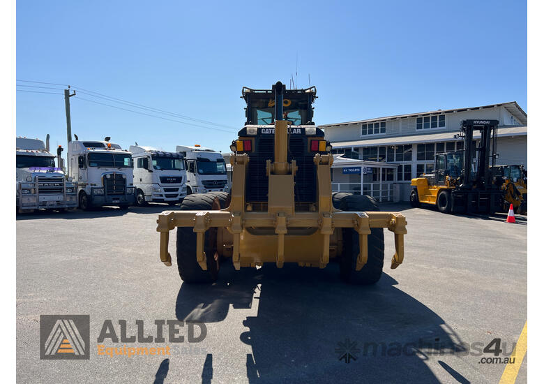 caption 2012 Caterpillar 14M Motor Grader