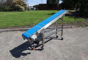 Stainless Steel Incline Cleated Belt Conveyor - 1.9m Long