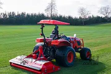 Trimax ProCut S5 210 Roller Mower 40hp, Ideal for High-Quality Turf Maintenance!