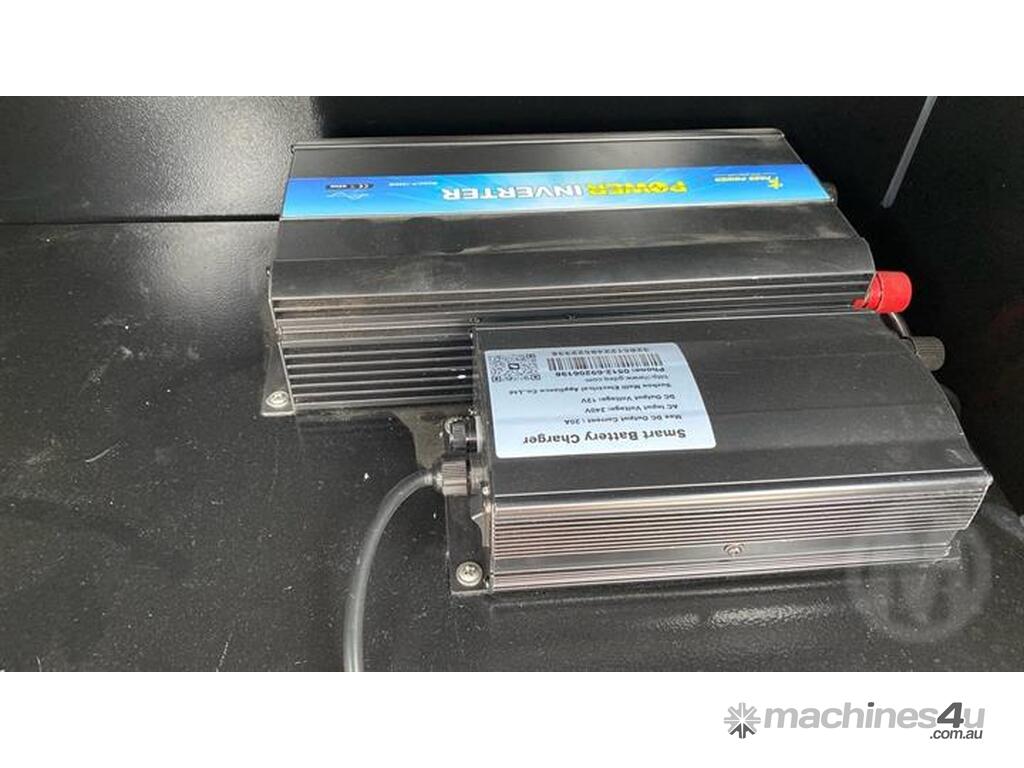 Buy Used Green Pty Ltd MT1 Hybrid Tradie Camper Trailers in MOOREBANK, NSW