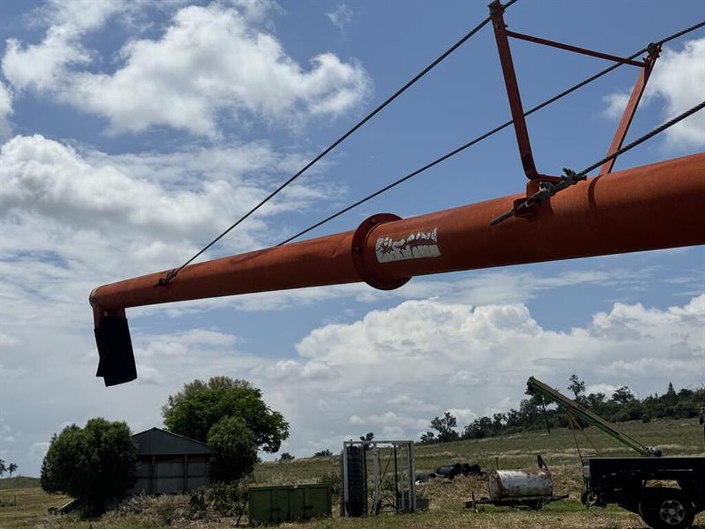 Used buhler BUHLER FARM KING GRAIN SWING AWAY Grain Augers in MOREE, NSW