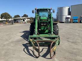 2005 John Deere 6520 Tractor - picture0' - Click to enlarge