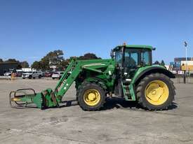 2005 John Deere 6520 Tractor - picture2' - Click to enlarge