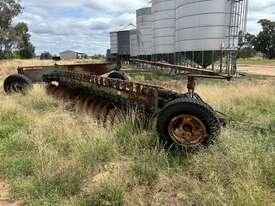 JOHN SHEARER 5GP PLOUGH - picture0' - Click to enlarge