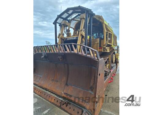 Caterpillar D9R Dozer with Stick Rake