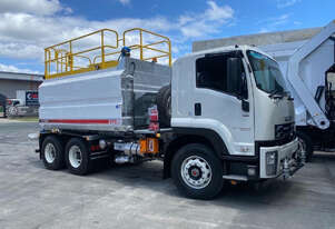 Isuzu FVZ 260-300 Water truck Truck