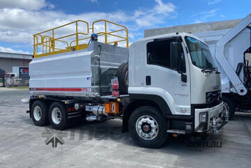 Isuzu FVZ 260-300 Water truck Truck