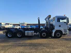 2016 MAN TGS 8x4 Hook Truck (35T GVM) (AUTO) - picture2' - Click to enlarge