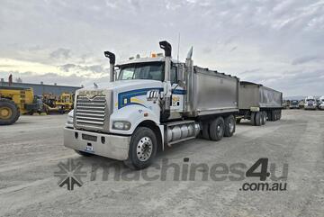 Mack 2015   Cmhr Trident