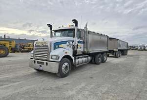 Mack 2015   Cmhr Trident