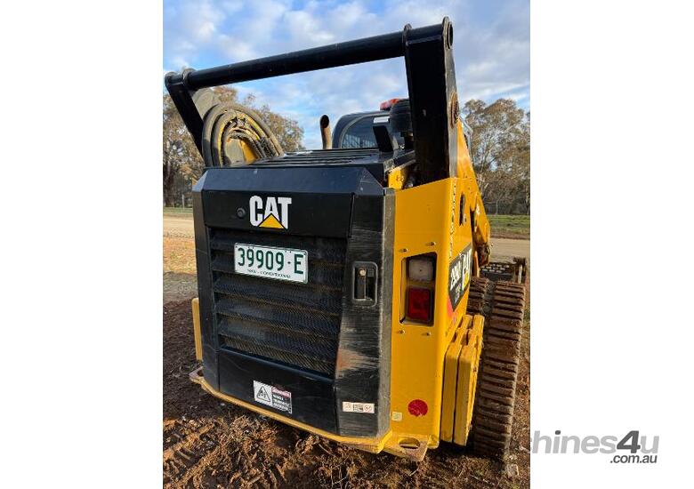 caption CAT 299D2 XHP Skid Steer