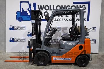 Wollongong Forklift: Toyota 1.8T LPG, 3-stage container mast, 4.5m lift!