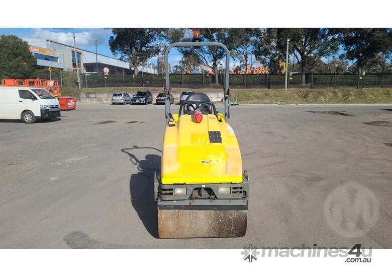 caption Wacker Neuson RD16