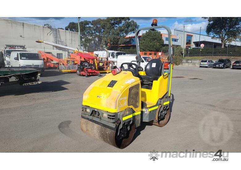 caption Wacker Neuson RD16