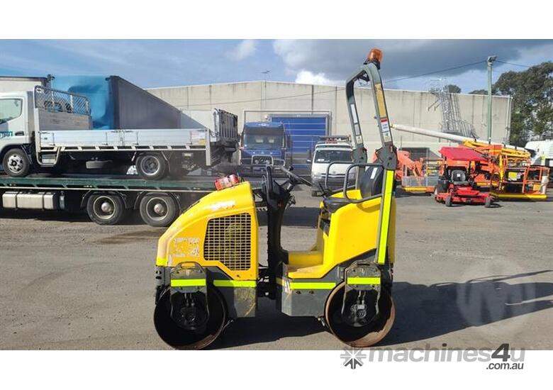 caption Wacker Neuson RD16