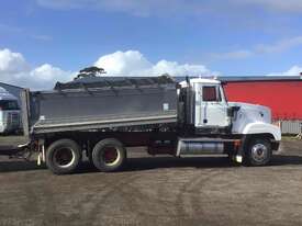 truck and tipper  - picture1' - Click to enlarge